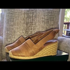 New Sz 9B Ralph Lauren Helma Tan Strap Espadrille